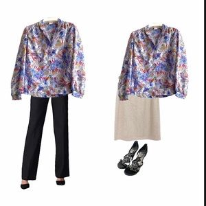 ⭐️ Lovely 80’s Button up blouse